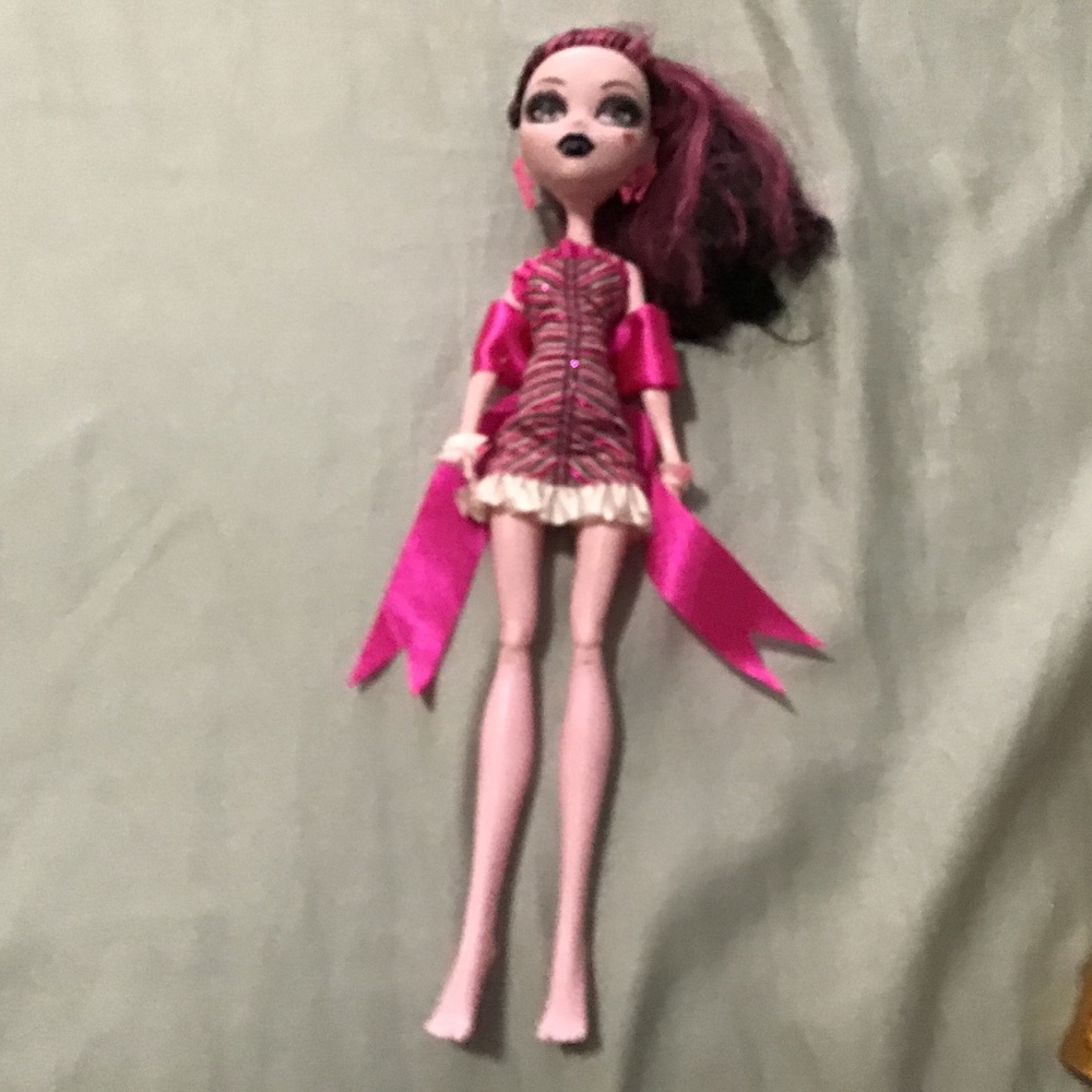 Dawn of the Dance Draculara